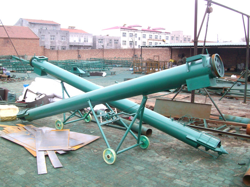 螺旋輸送機(jī).jpg 螺旋輸送機(jī).jpg