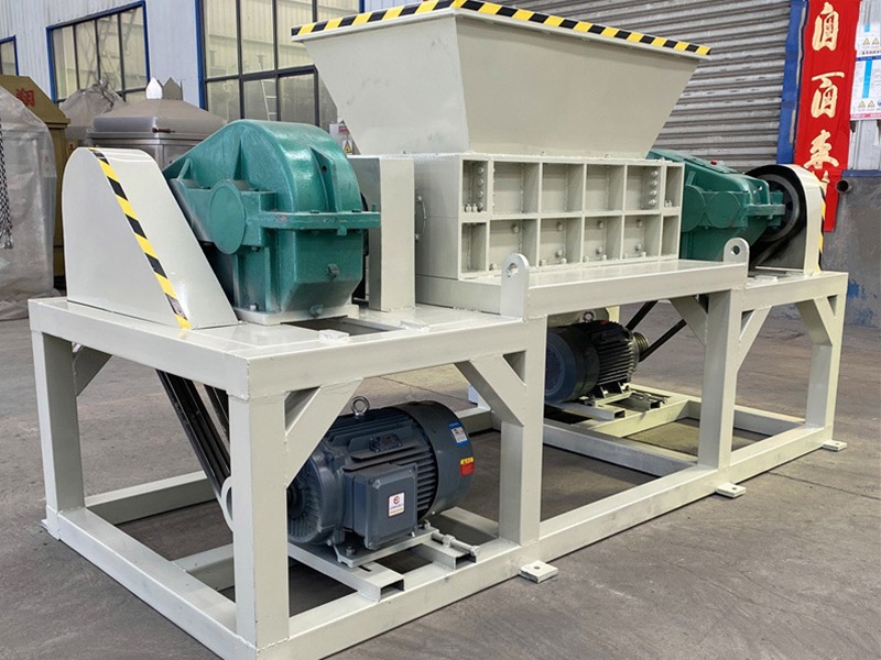 廢紙撕碎機.jpg 廢紙撕碎機.jpg