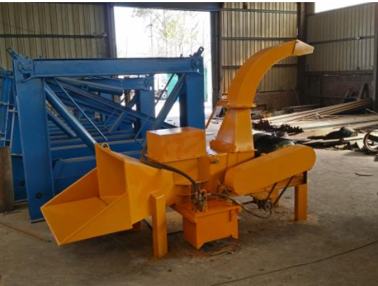 粉碎原木設(shè)備,樹枝粉碎機(jī),處理大直徑原木,鄭州環(huán)球重工