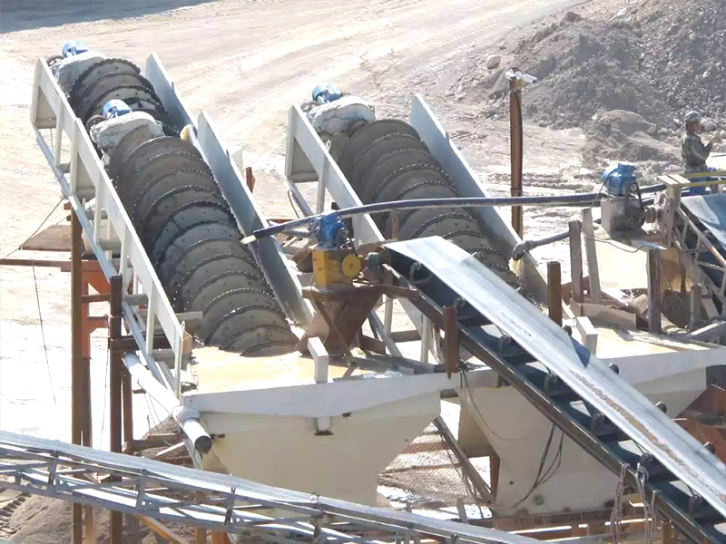 螺旋洗砂機.jpg 螺旋洗砂機.jpg